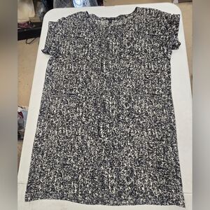Women's Black and White Dress